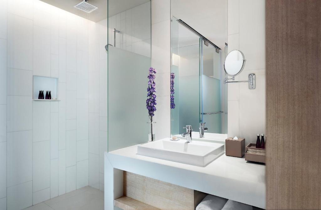 Avani Plus Riverside Bangkok Hotel - Resim 41