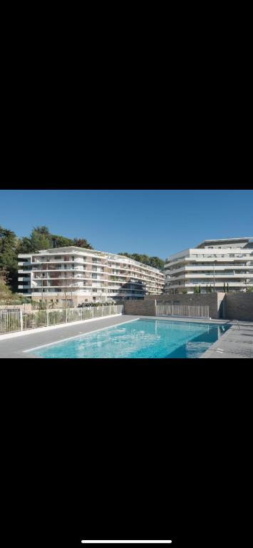 Studio cannes