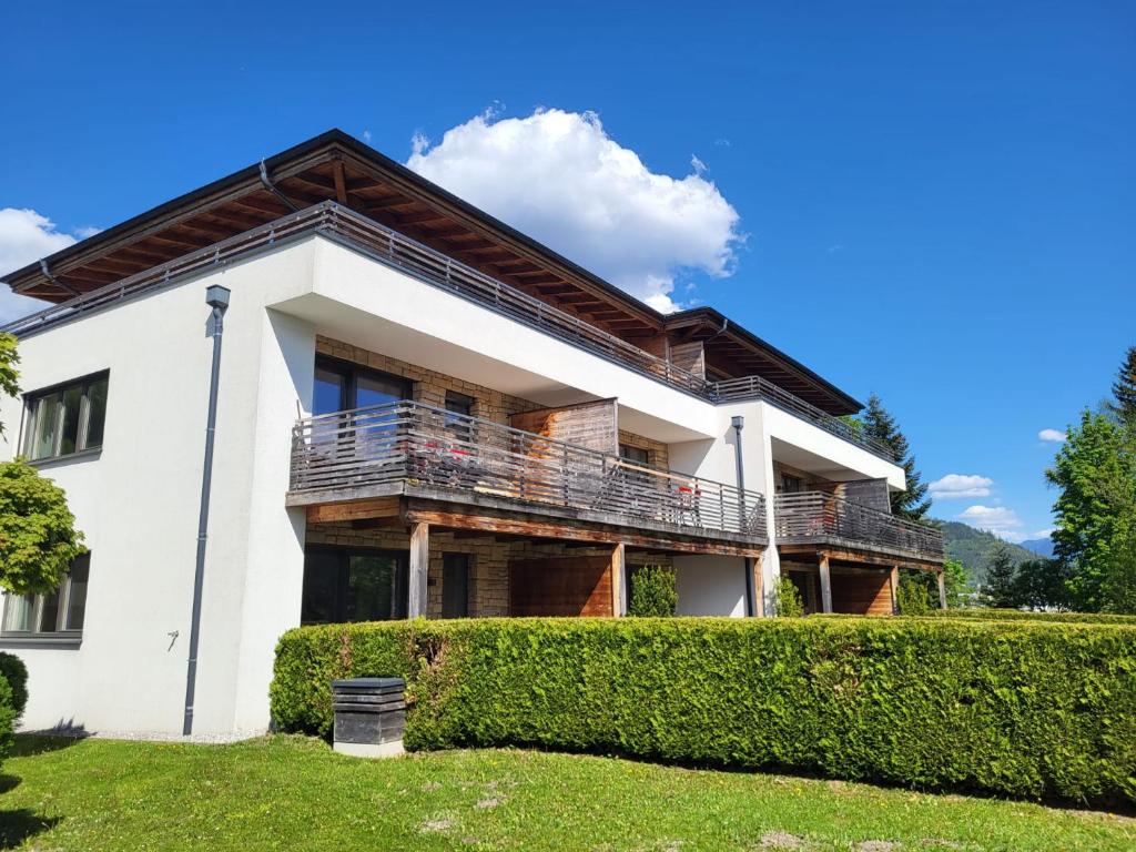 Ski & Golf Suites Zell am See