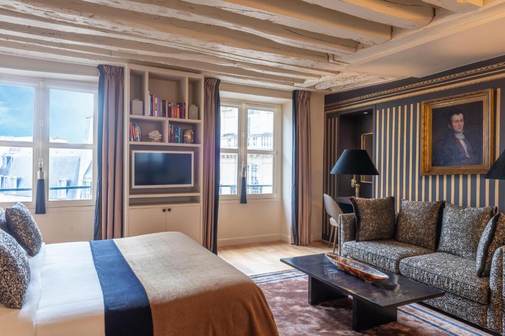 Luxury Apartment Paris Louvre