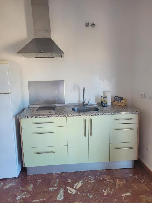 Apartamento de 1 dormitorio con vistas al mar