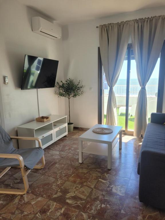 Estudio con terraza