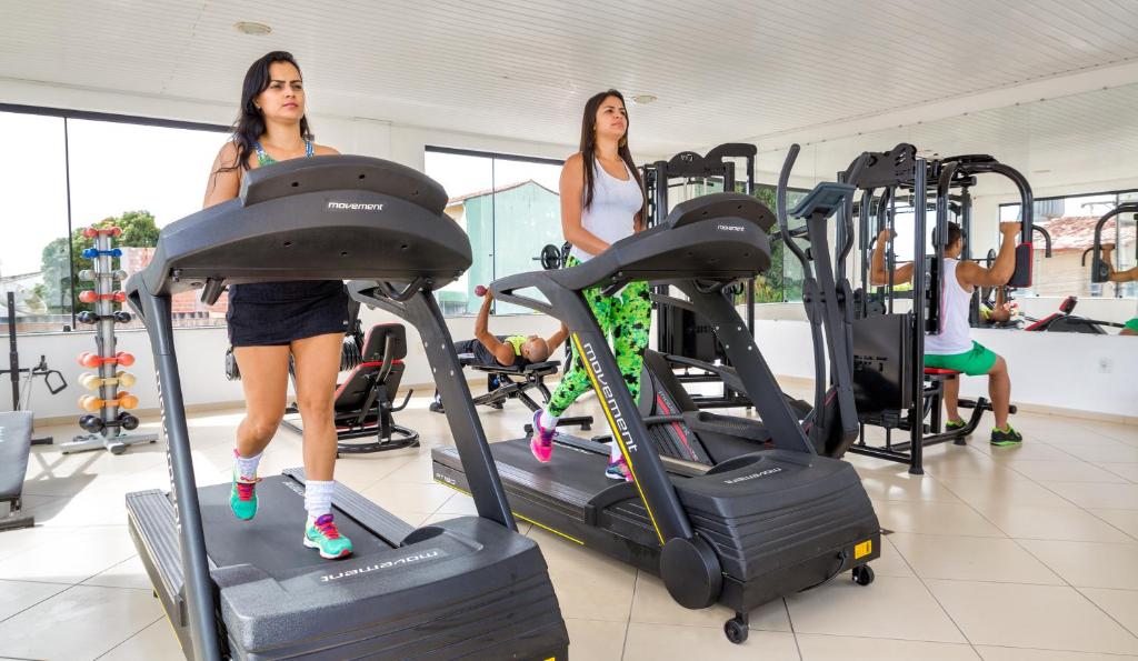 Fitness centrum a/nebo fitness zařízení v ubytování Hotel Porto Napolis