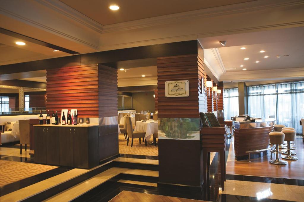 Kolin Hotel Spa & Convention Center - 1