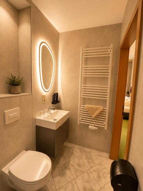 Pension am Markt - Habitación Doble (1 Adulto + 1 Niño)