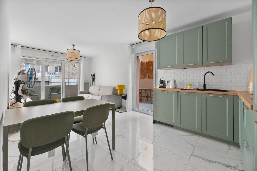 Charmant appartement avec balcon-terrasse & clim