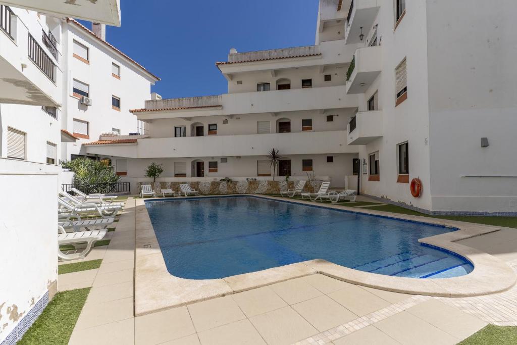 #365 Old Town Albufeira Apartment Pool Access