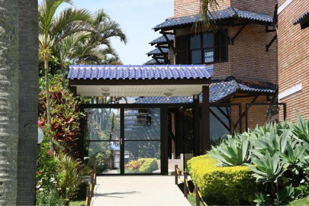  Triplex/ Cabana 08
