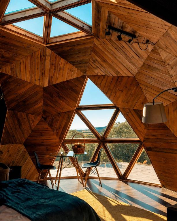 Miradomos Glamping Rural - Domo geodésico en Lodares de Osma