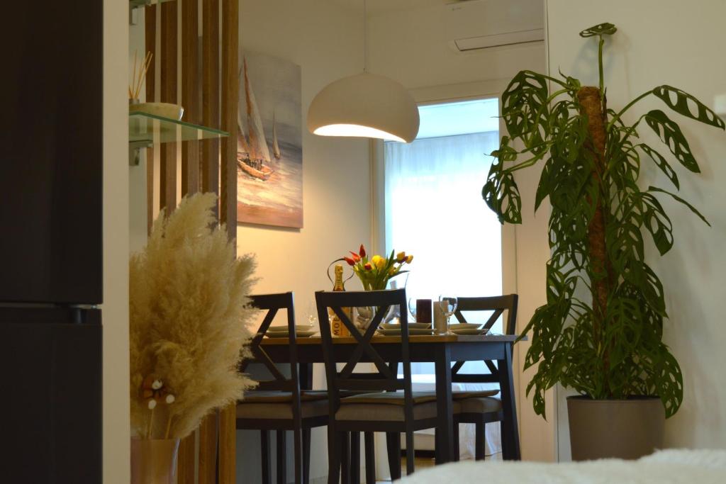 Visilo Apartment Split - 10 min to Old Town - Park & Sea