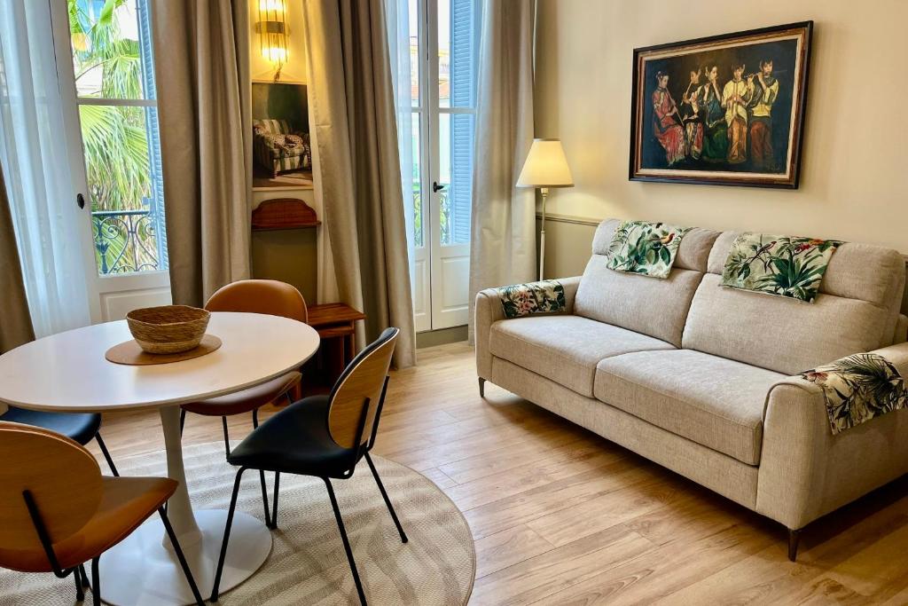 "Mediterranean elegance" in the city center