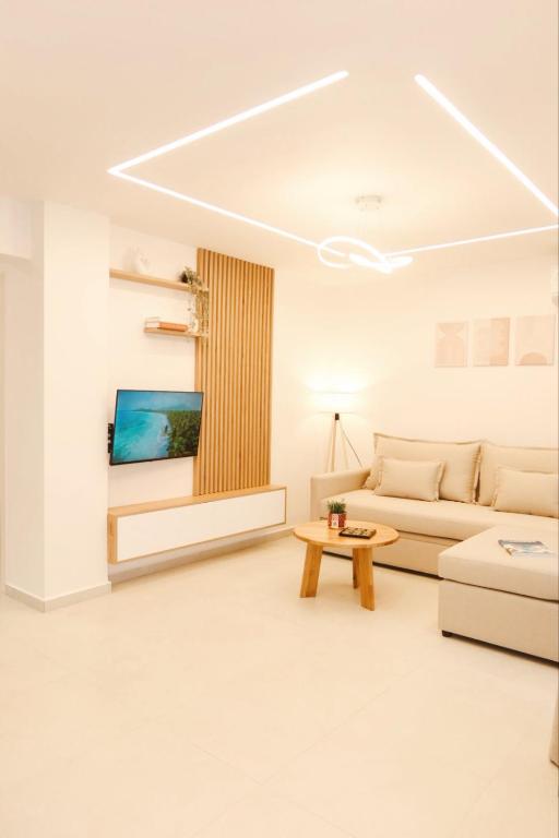 Myraẽ Living