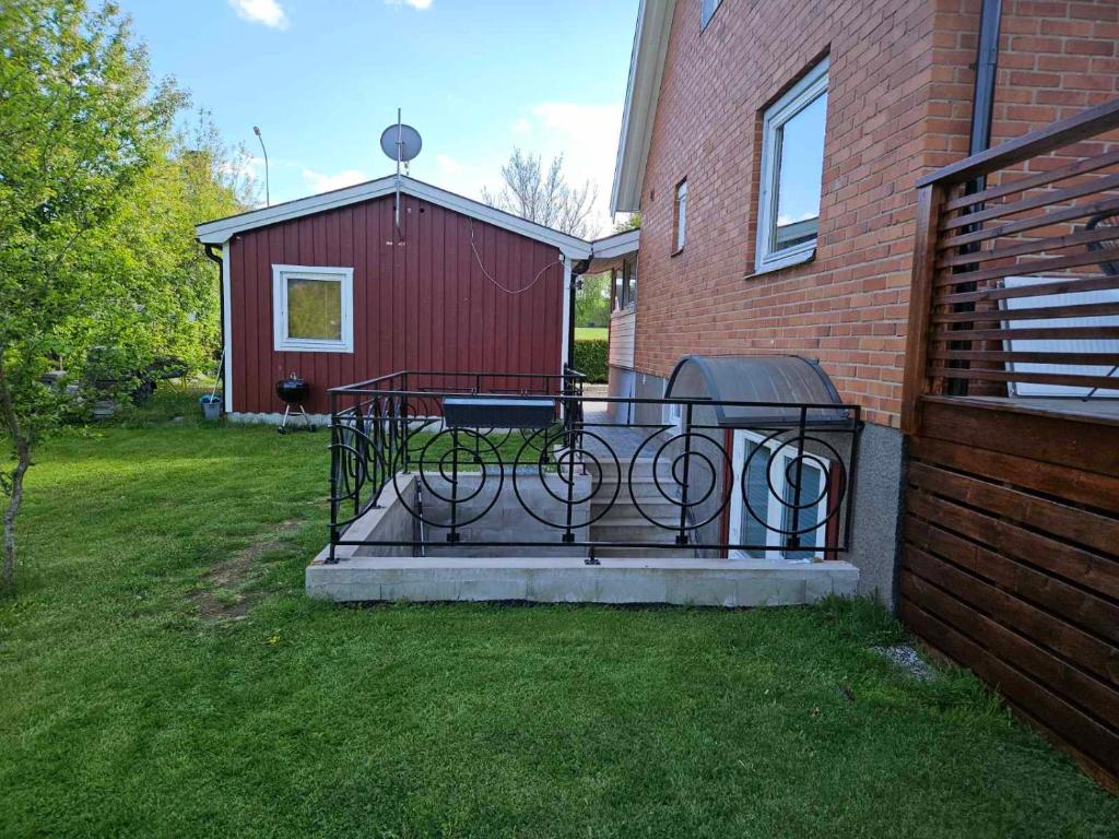 En trädgård utanför Andy