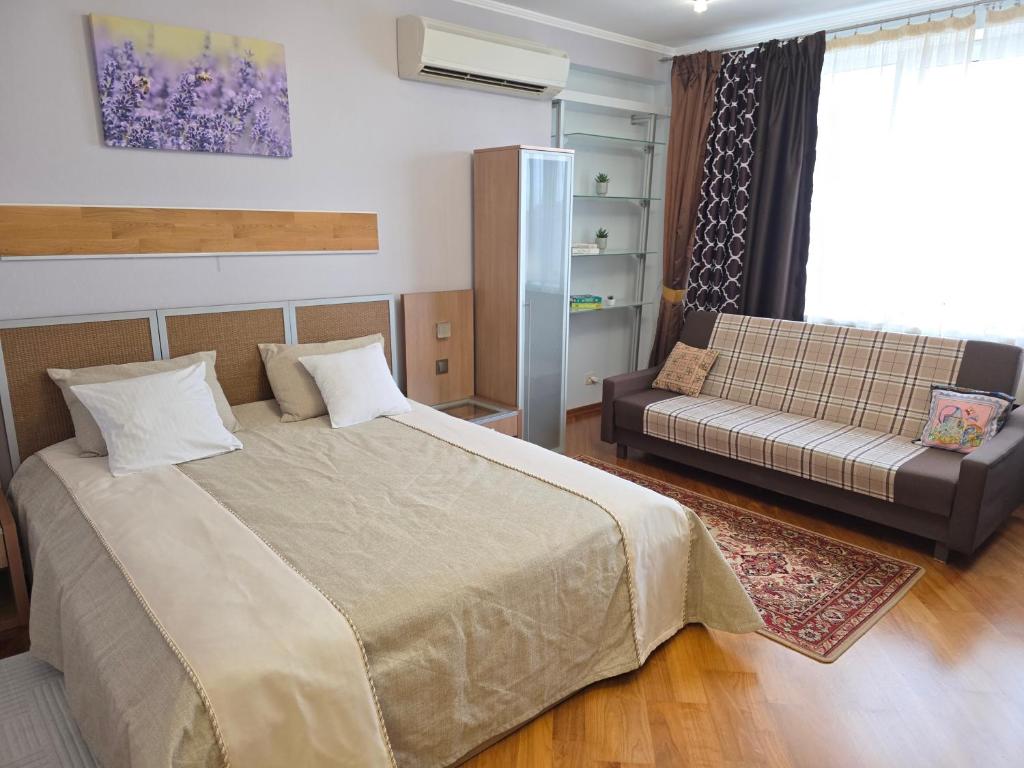 Apartment on Hryshka Street - 