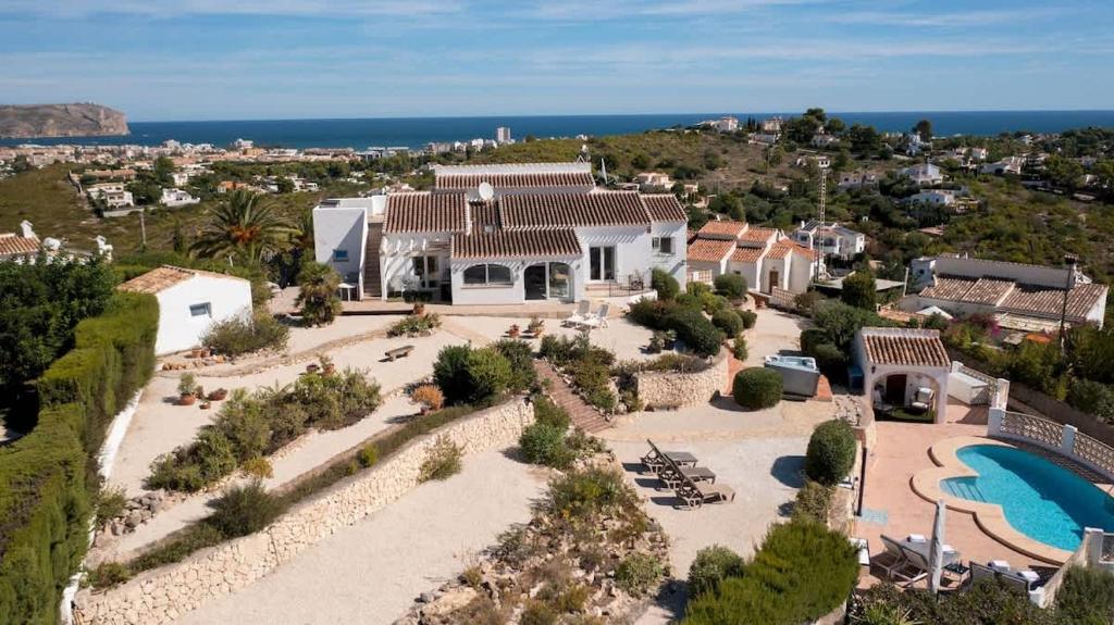Villa Ayora