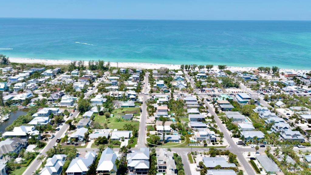 an aerial view of a resort near the beach at A Place in Paradise Unit B in Anna Maria