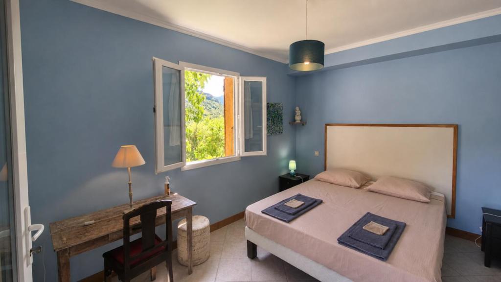 A Pianella - Double Room With Mountain View