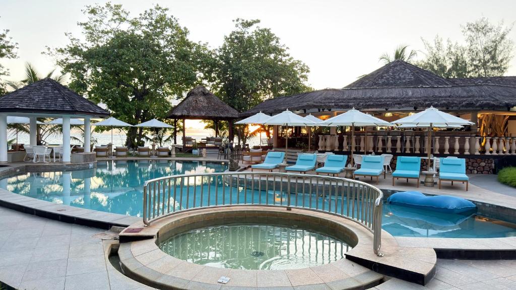 Castello Beach Hotel