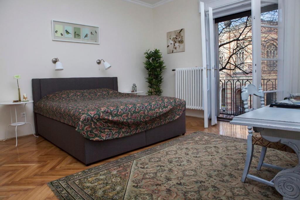 Synagogue View Apartment 1074 Budapest, Dohány utca 1/b. 2. em. 1. kép - 1