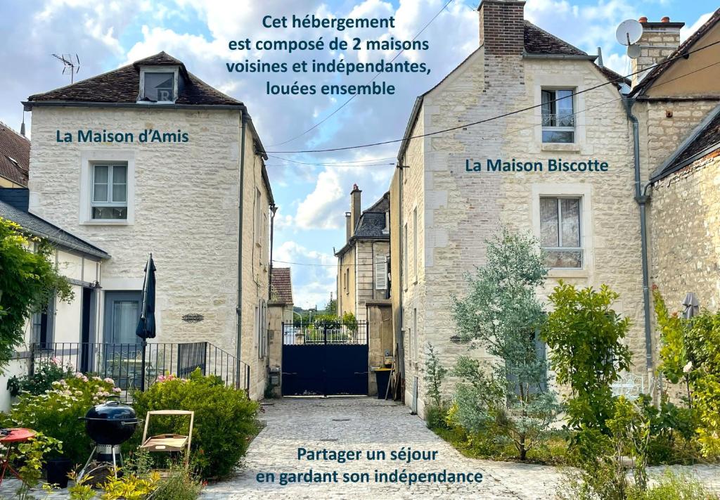 a picture of a house with the names of the houses at Le Clos de l'Armançon - Maisons de charme au bord de la rivière - Classé 4 étoiles in Tonnerre