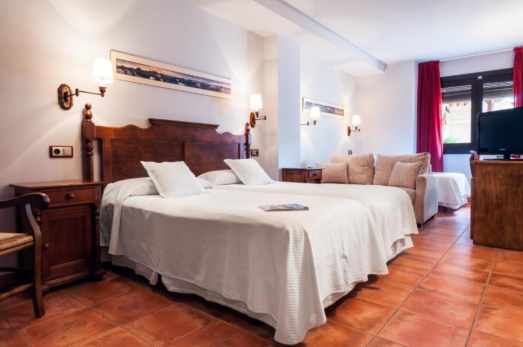 Hotel Doña Manuela - Triple Room