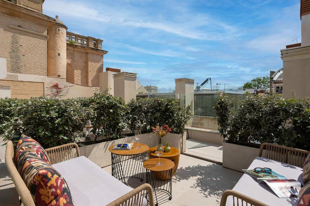 Genteel Home Feria Terrace 21