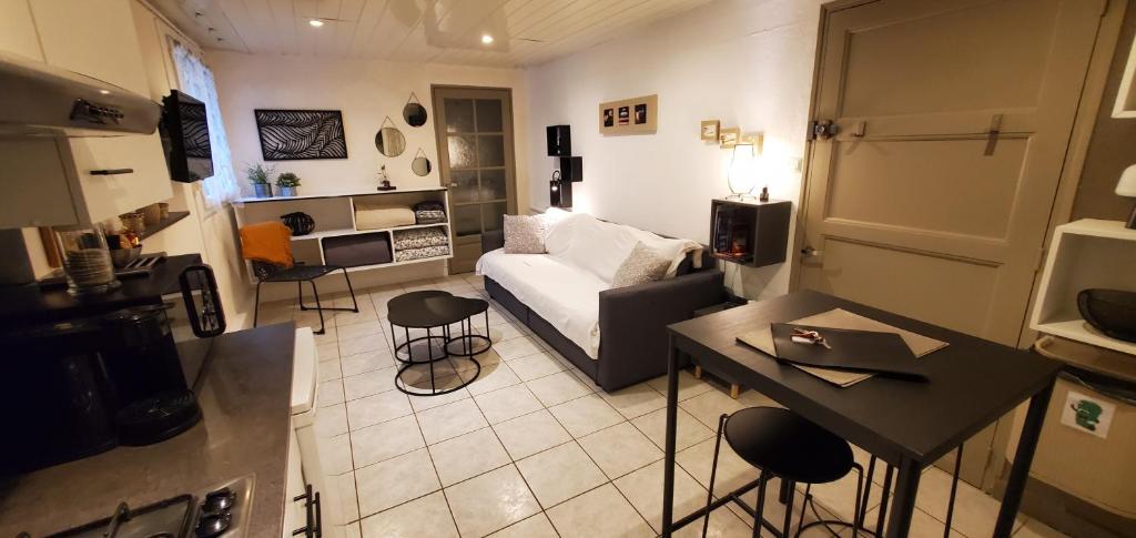 Studio en ville, calme et non-fumeur à Avignon