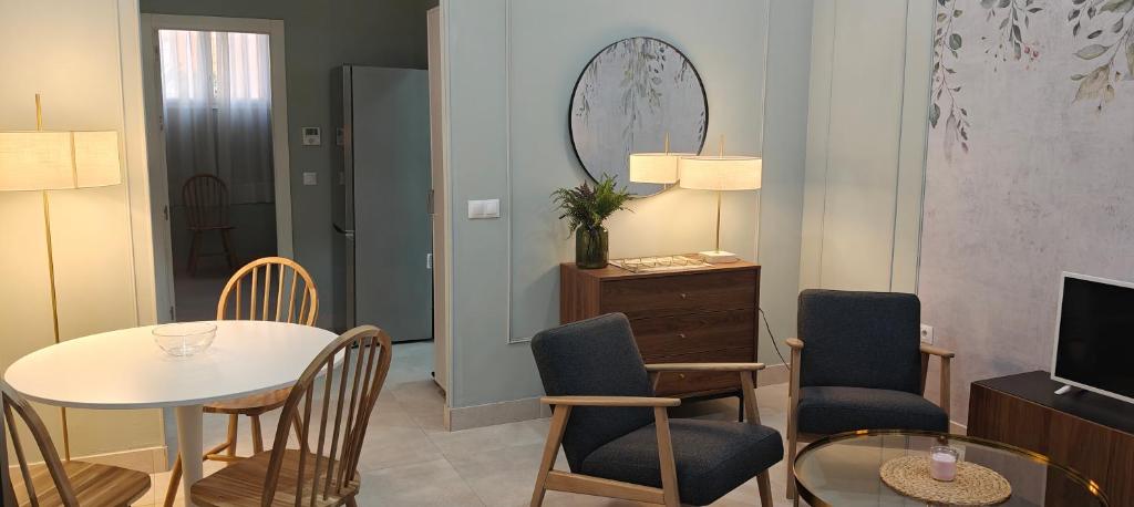 Triana Riverside Boutique Apartment
