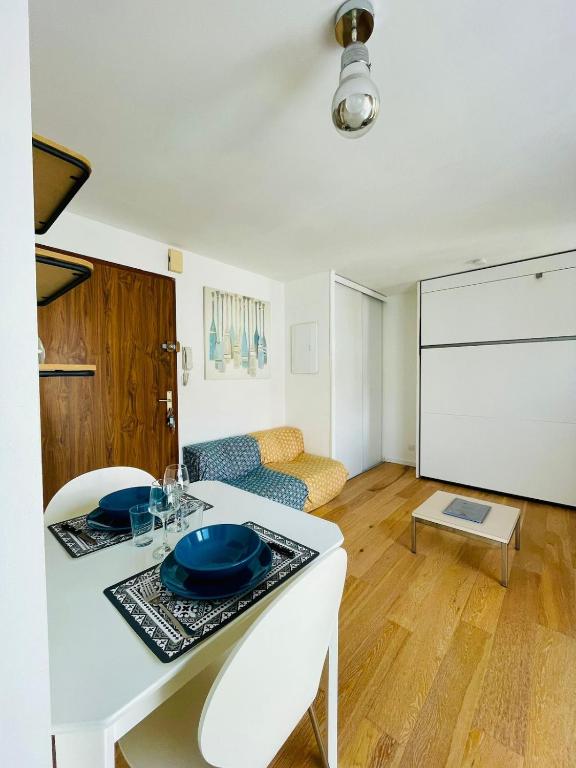 Charmant studio 200m de la plage