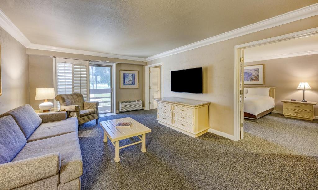 Indian Wells Resort Hotel photo