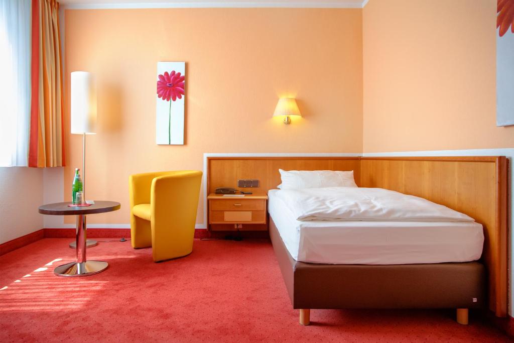 Montana Hotel Mönchengladbach - Single Room