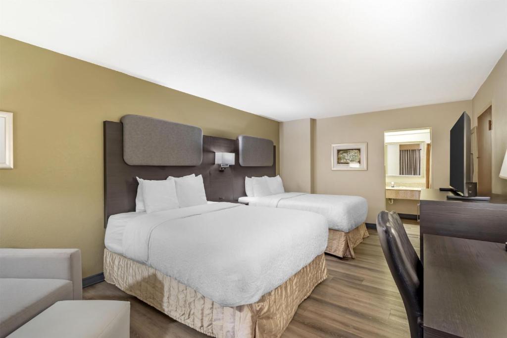 Best Western Plus Madison-Huntsville Hotel photo