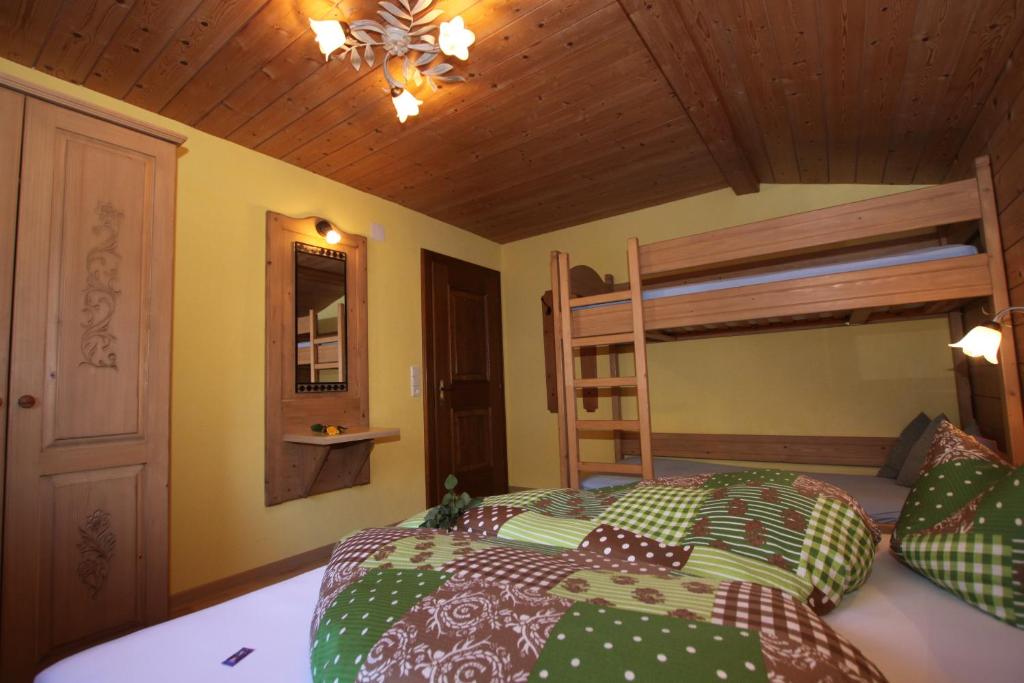 Postel nebo postele na pokoji v ubytování Haus Seebach