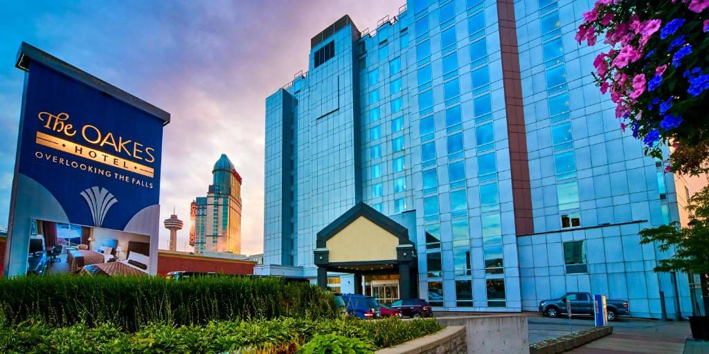 The Oakes Hotel Overlooking the Falls - Resim 42