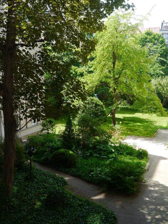 Hotel Astrid am Kurfürstendamm - Resim 23