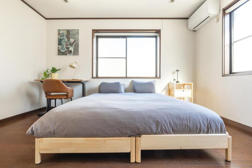 4BR 100m sq with parking 10pax 3min Station, Haneda, Shibuya