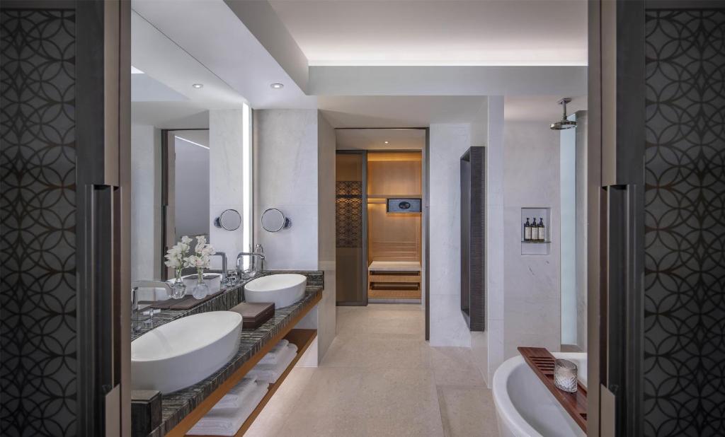 Park Hyatt Abu Dhabi Hotel and Villas photo 5