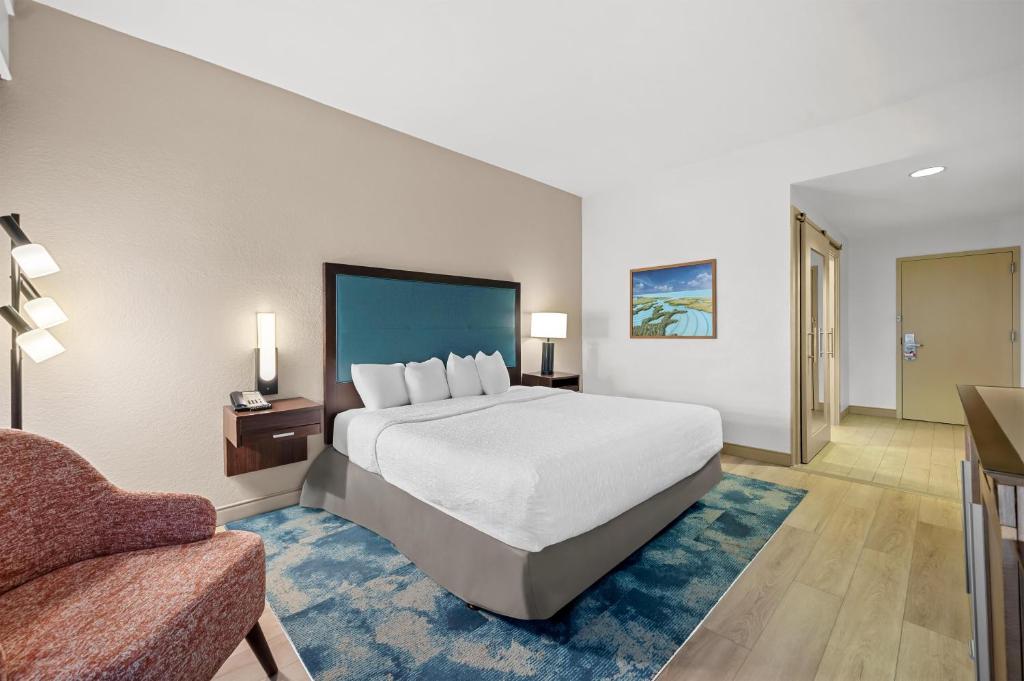 Hampton Inn Naples - I-75 photo