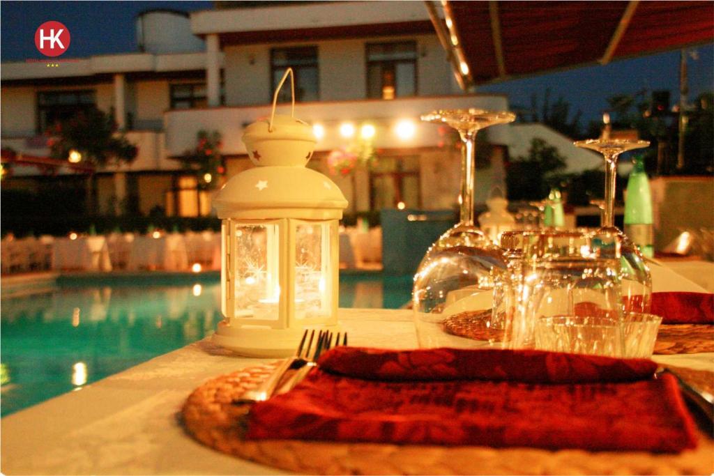 Bazén v ubytování Hotel Residence Key Club nebo v jeho okolí
