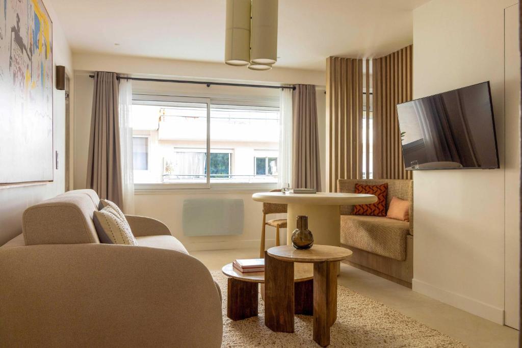 Modern 4P apartment near the Croisette and the beach