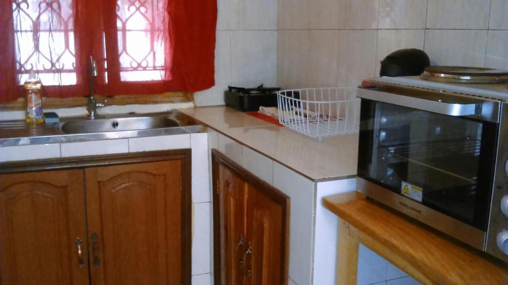 1 Bedroom Down White 1