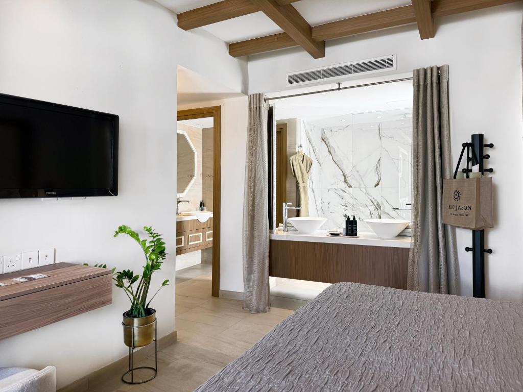 King Jason Paphos - Designed for Adults by Louis Hotels - 