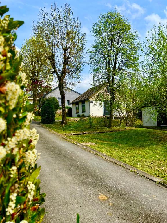a house on the side of a road at Vakantiebungalow Maison7 in Plombières