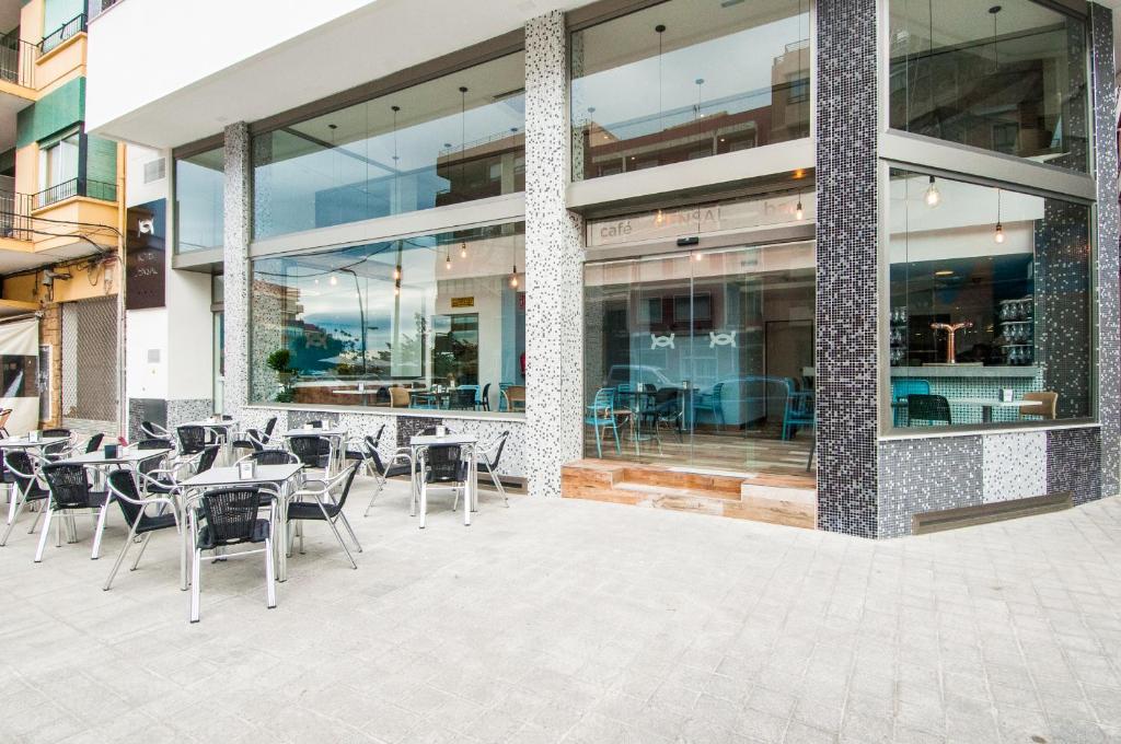 Hotel Censal, Viljachojosa – atnaujintos 2023 m. kainos