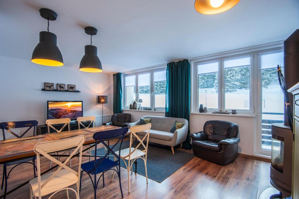 A seating area at Ski apartmán CHOPOK JASNA