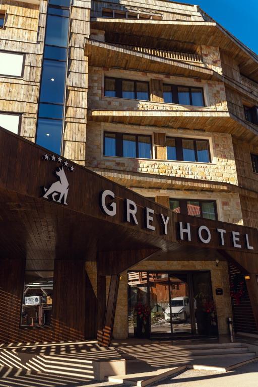 Grey Hotel Kopaonik - Housity