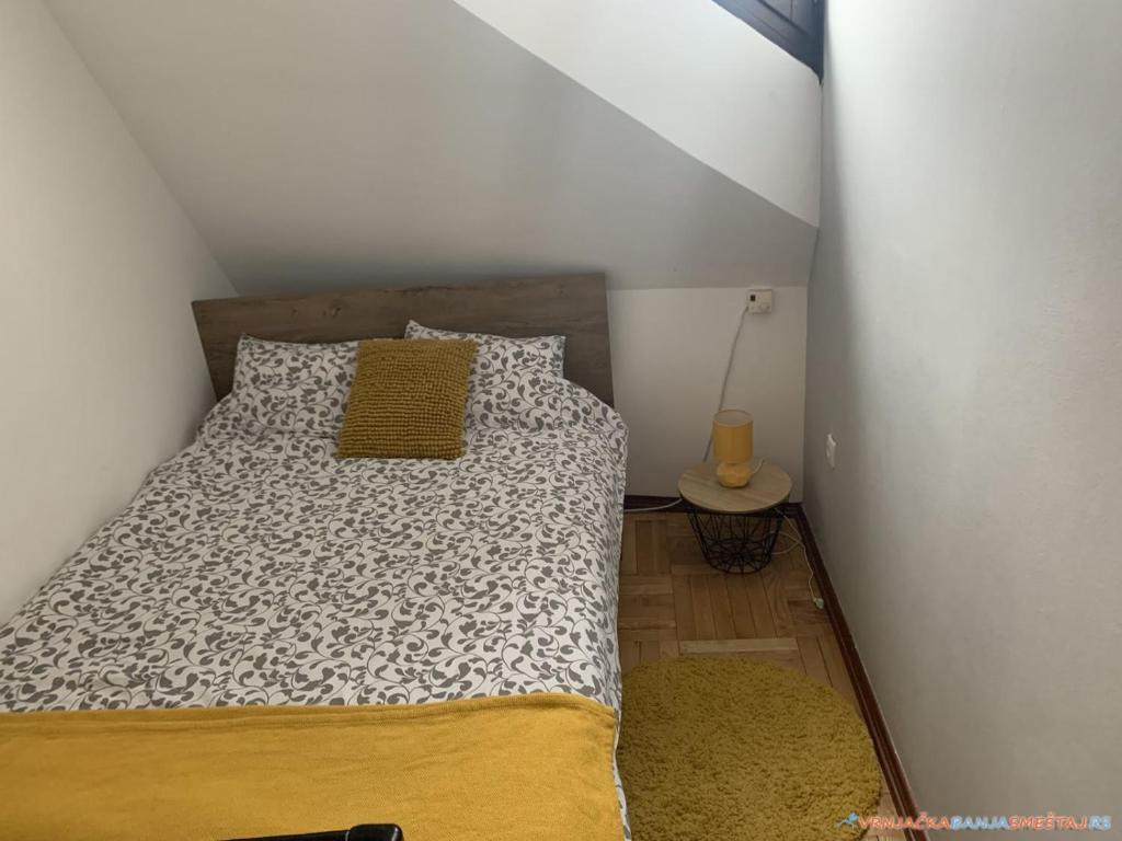Apartmani Central 4 & Free Parking 2