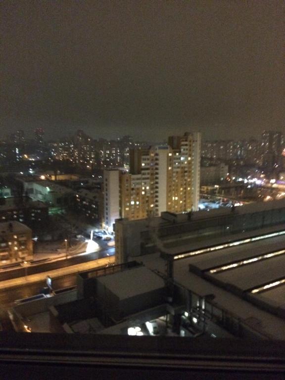 Alexandra Apartments Industrial Bridge photo 6