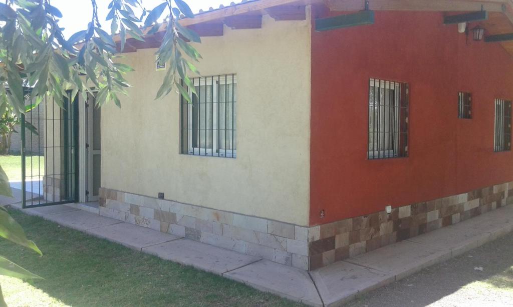 Budova, kde se prázdninový dům nachází