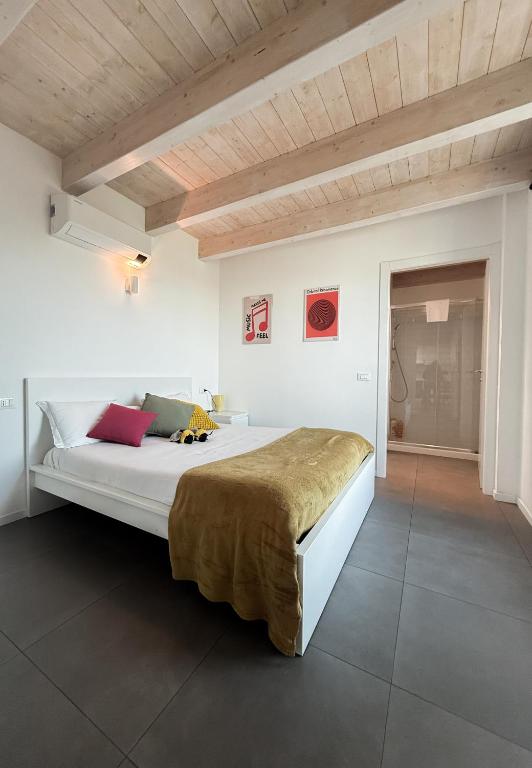 CIAO! Casamilano - Design Loft near Prada and Talent Garden-4 stops to Duomo
